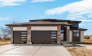 15479 W 166th Terrace, Olathe, KS 66062