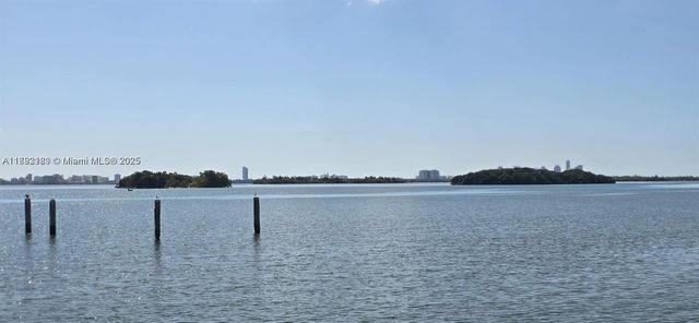 650 NE 64 G608, Miami, FL 33138