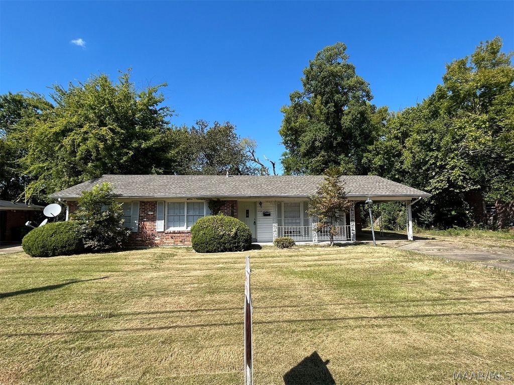 1131 MARLOWE Drive, Montgomery, AL 36116