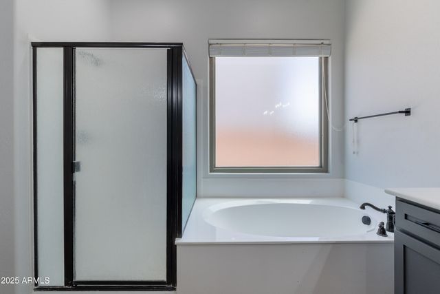 3879 E GEMINI Place, Chandler, AZ 85249