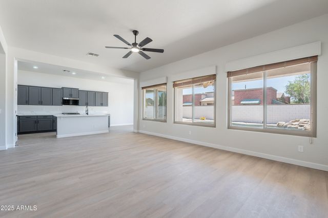 3879 E GEMINI Place, Chandler, AZ 85249