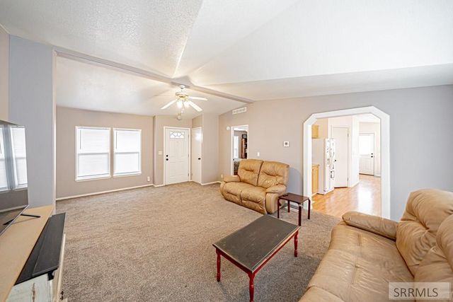 2605 Northlund Avenue, Blackfoot, ID 83221