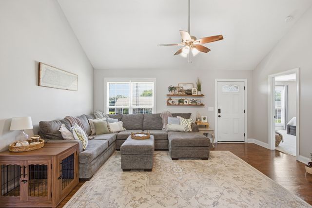 133 Sun Rise Rdg, Pulaski, TN 38478