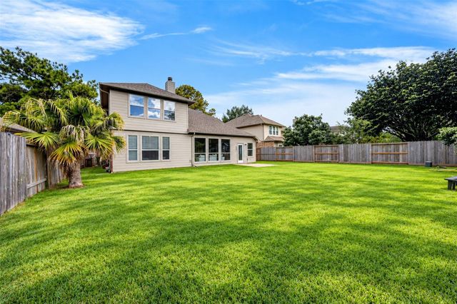 11235 Stoney Meadow Drive, Houston, TX 77095