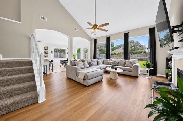 11235 Stoney Meadow Drive, Houston, TX 77095