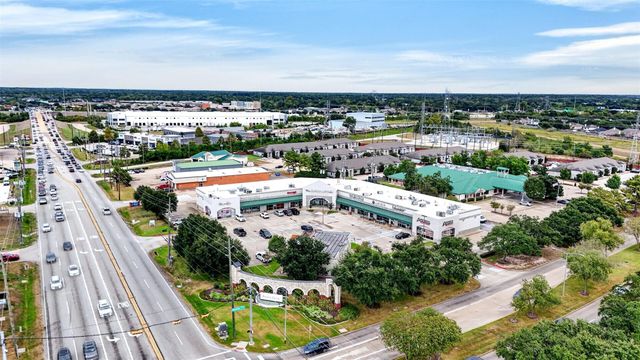 11235 Stoney Meadow Drive, Houston, TX 77095