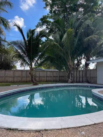 901 N 46th Avenue, Hollywood, FL 33021