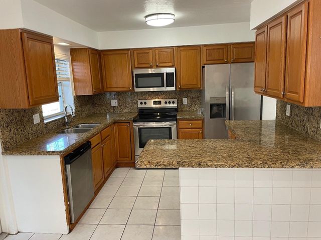 901 N 46th Avenue, Hollywood, FL 33021