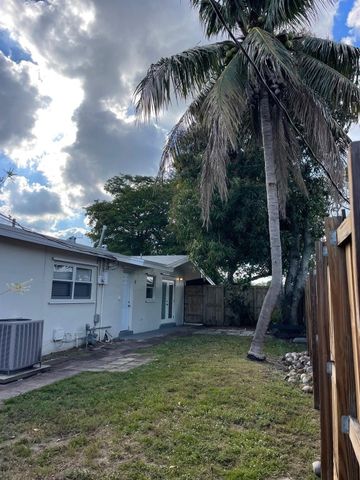 901 N 46th Avenue, Hollywood, FL 33021