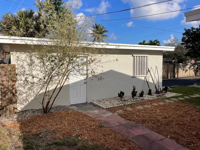 901 N 46th Avenue, Hollywood, FL 33021