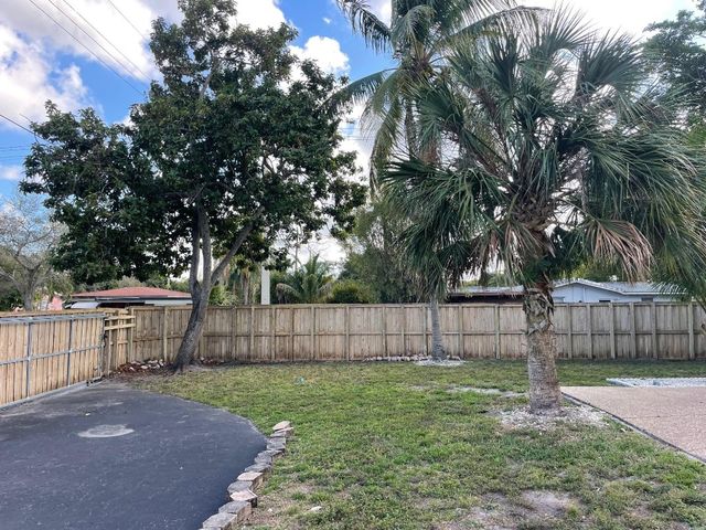 901 N 46th Avenue, Hollywood, FL 33021