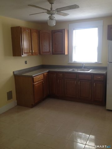 18 Walnut Street, West Haven, CT 06516