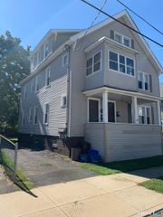 18 Walnut Street, West Haven, CT 06516