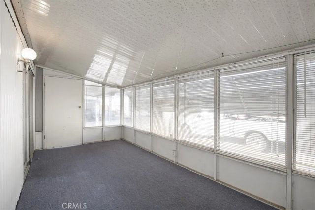 725 W Thornton 41, Hemet, CA 92543