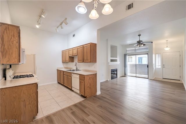 8805 Jeffreys Street 2110, Las Vegas, NV 89123