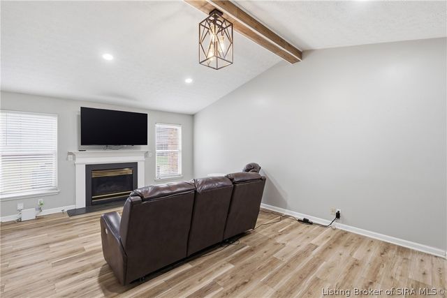 2766 Mount Tabor Road, New Albany, IN 47150