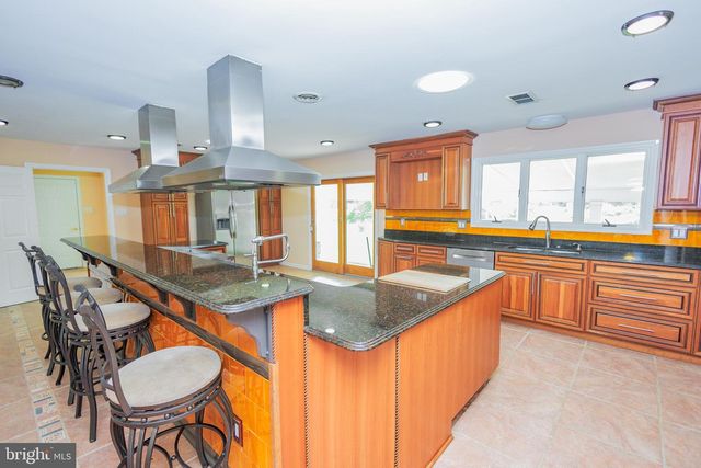 619 SUN HAVEN DR, Clayton, NJ 08312