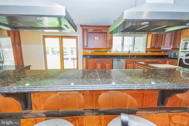 619 SUN HAVEN DR, Clayton, NJ 08312