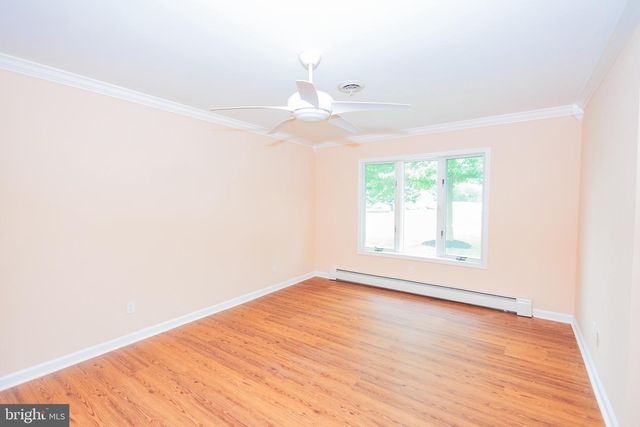 619 SUN HAVEN DR, Clayton, NJ 08312