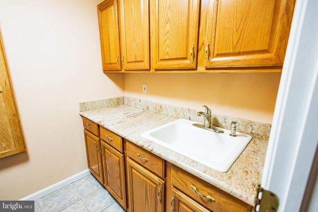 619 SUN HAVEN DR, Clayton, NJ 08312