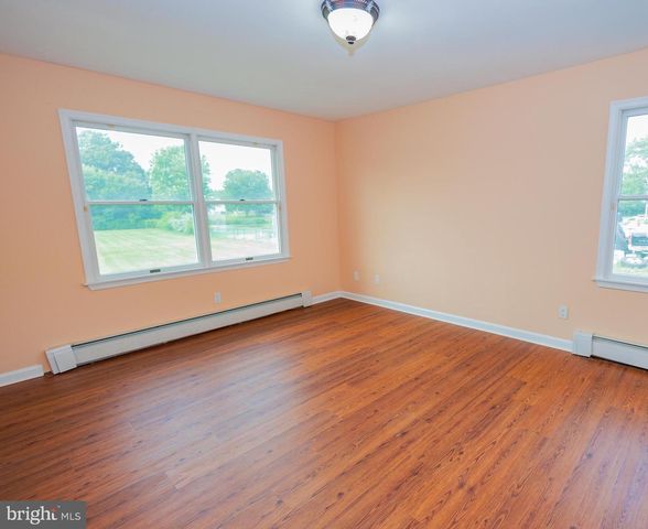 619 SUN HAVEN DR, Clayton, NJ 08312