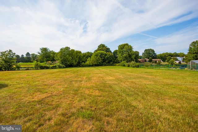 619 SUN HAVEN DR, Clayton, NJ 08312
