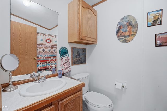 3336 Fall Valley Drive, Columbus, IN 47203