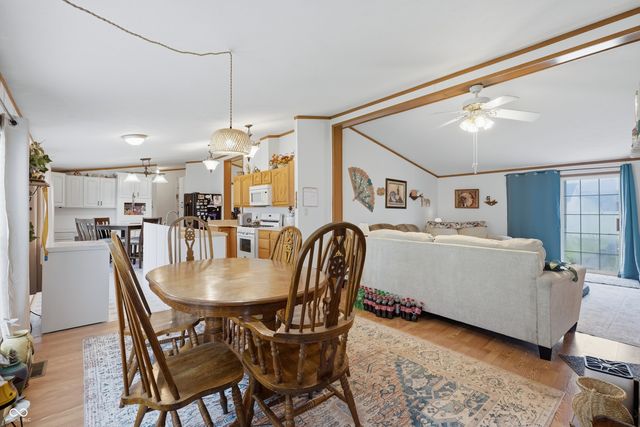 3336 Fall Valley Drive, Columbus, IN 47203