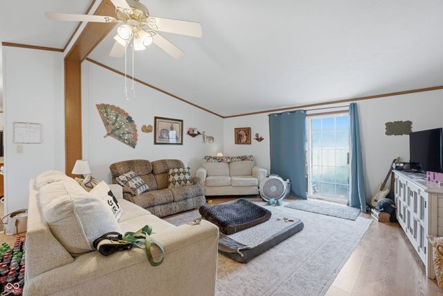 3336 Fall Valley Drive, Columbus, IN 47203