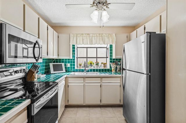 3023 NW 48th Avenue 3023, Coconut Creek, FL 33063