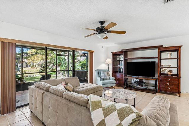 3023 NW 48th Avenue 3023, Coconut Creek, FL 33063