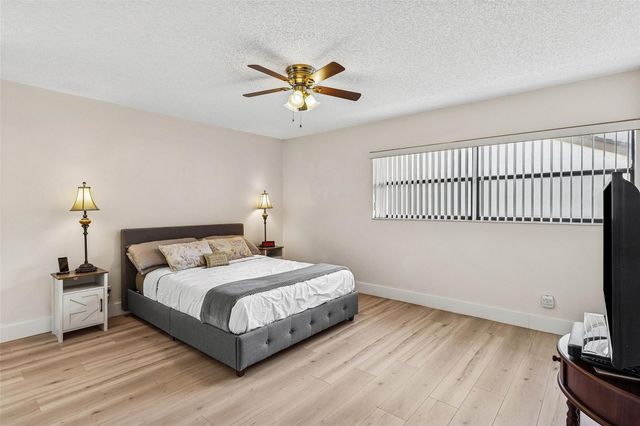 3023 NW 48th Avenue 3023, Coconut Creek, FL 33063