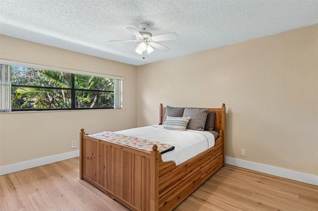 3023 NW 48th Avenue 3023, Coconut Creek, FL 33063