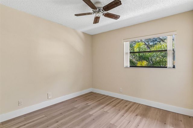 3023 NW 48th Avenue 3023, Coconut Creek, FL 33063