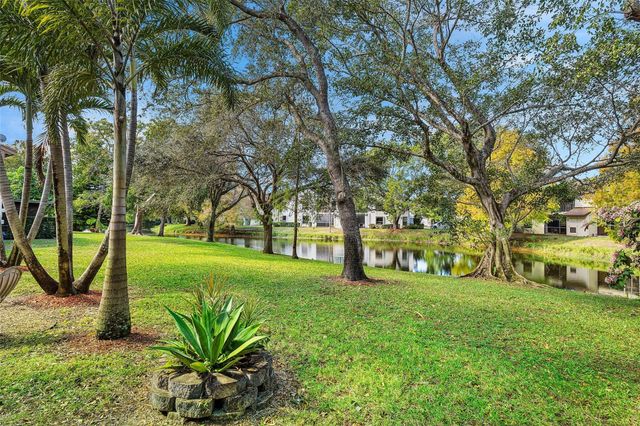 3023 NW 48th Avenue 3023, Coconut Creek, FL 33063