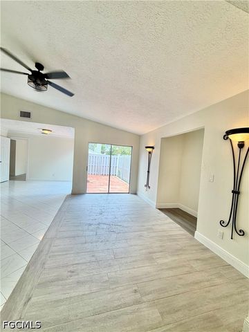 6220 Timberwood CIR 122, Fort Myers, FL 33908