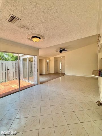 6220 Timberwood CIR 122, Fort Myers, FL 33908
