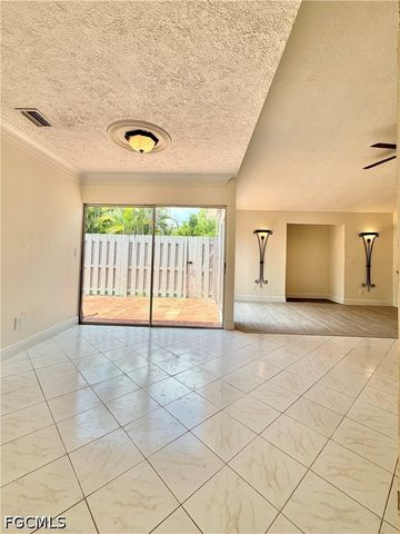 6220 Timberwood CIR 122, Fort Myers, FL 33908