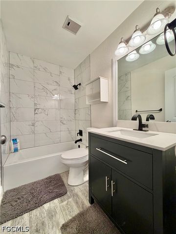6220 Timberwood CIR 122, Fort Myers, FL 33908
