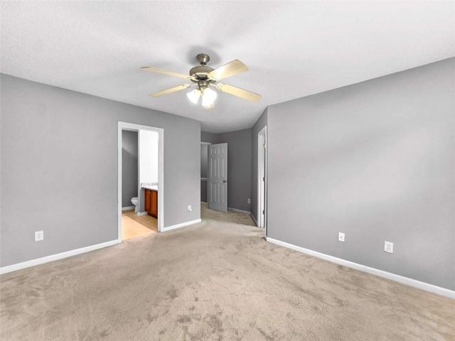 5195 Lincoln Drive, Fairburn, GA 30213