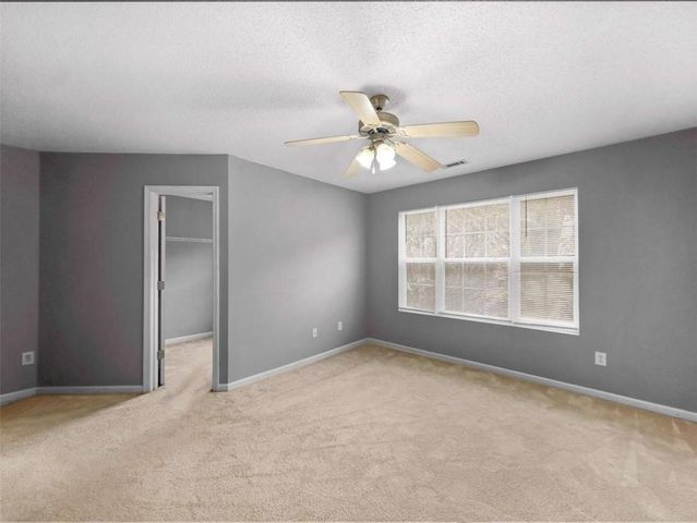 5195 Lincoln Drive, Fairburn, GA 30213