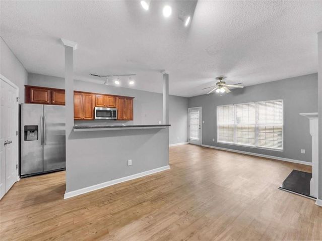 5195 Lincoln Drive, Fairburn, GA 30213