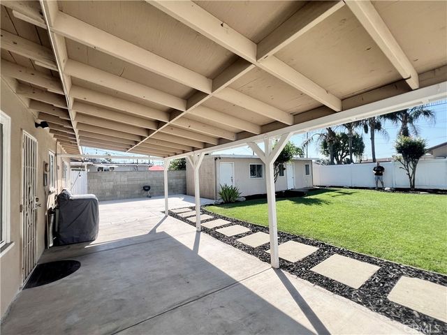 16708 E Bellbrook, Covina, CA 91722