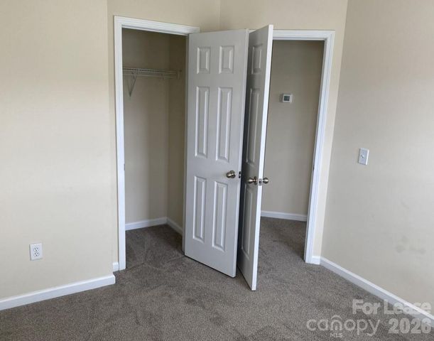 10020 Kings Parade Boulevard, Charlotte, NC 28273