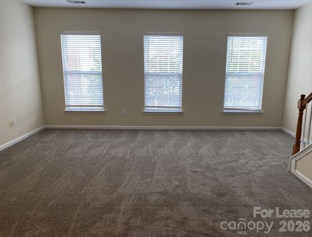 10020 Kings Parade Boulevard, Charlotte, NC 28273