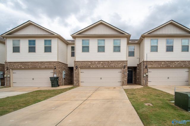 217 Bay Pine Drive, Madison, AL 35756