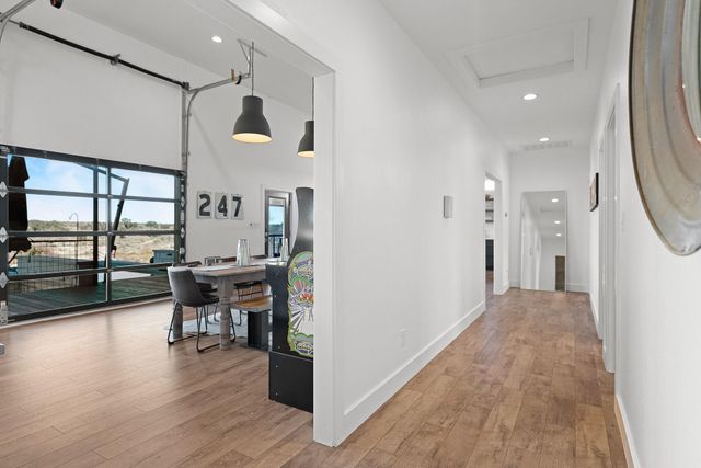 247 Diamond Cross DR, Llano, TX 78643