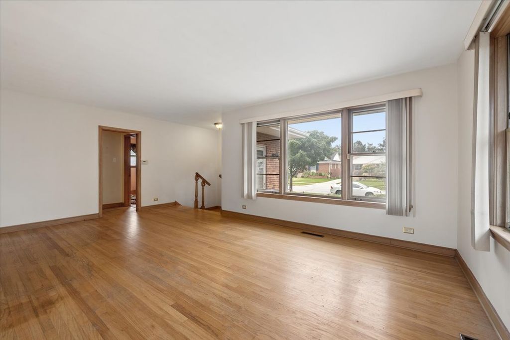 10300 Milford, Westchester, IL 60154 — photo 4