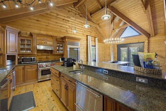 4095 E Highway 166, Carrollton, GA 30116