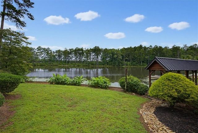 4095 E Highway 166, Carrollton, GA 30116